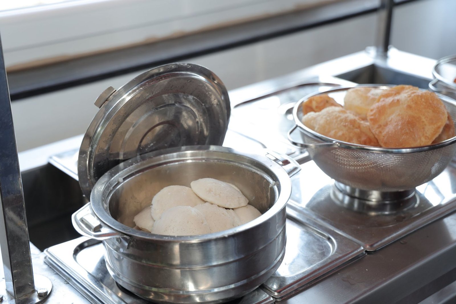 Idli and poori